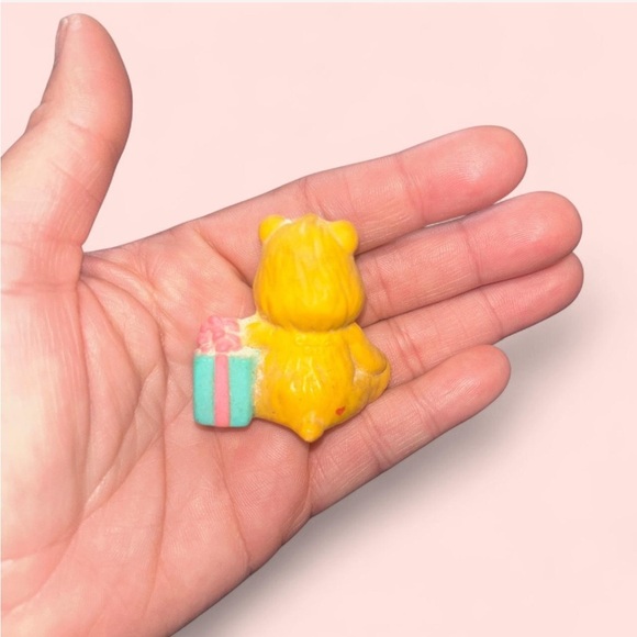 Care Bears Yellow and Pink Action Figure Playset - Picture 3 of 4